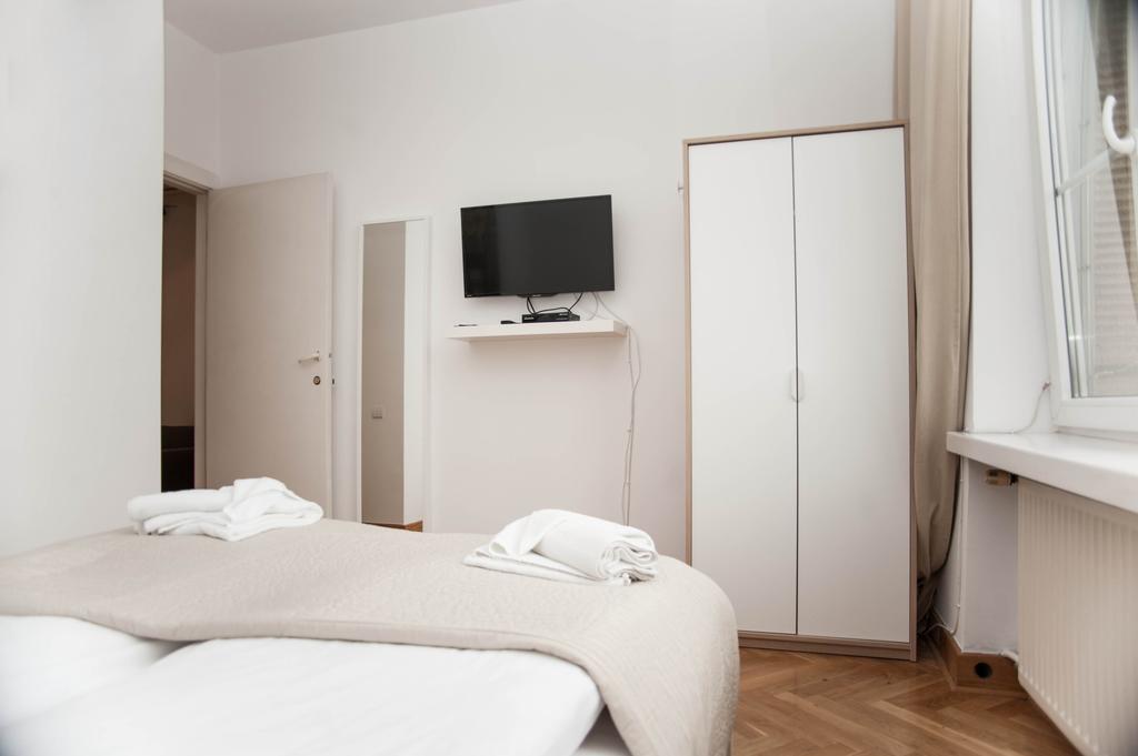 Okay House Bed & Breakfast Krasków Eksteriør bilde